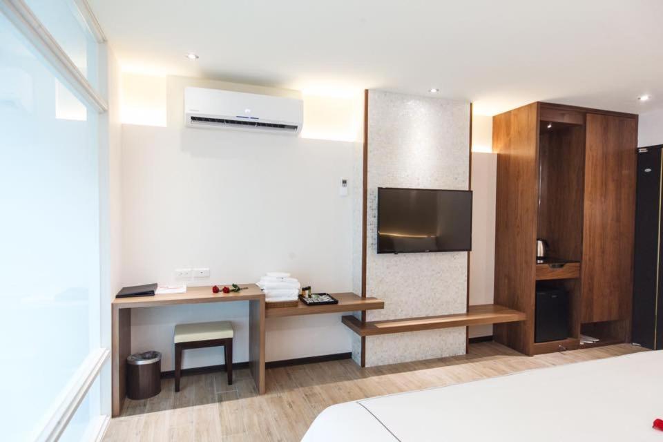 Da Pu Hotspring Hotel Wanli Extérieur photo