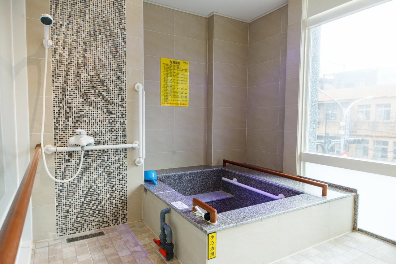 Da Pu Hotspring Hotel Wanli Extérieur photo